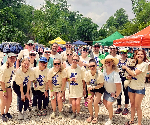 8am-Website-OurPeople-Cards-300x250-Community@2x