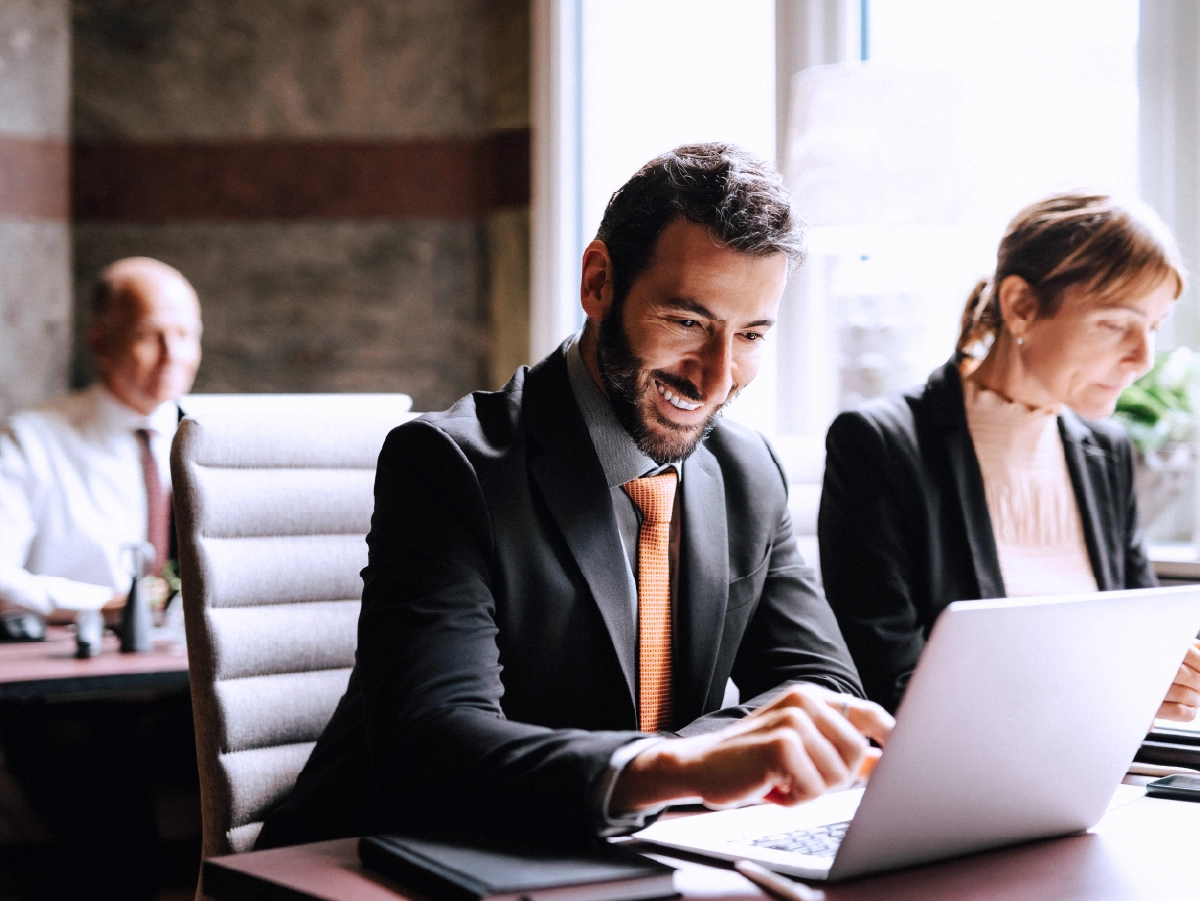 Lawyer using AI writing tools