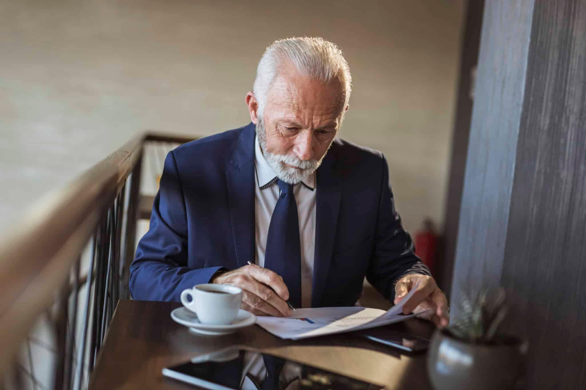 As part of your lawyer retirement plans, prepare a budget so you can have a fulfilled retirement. 