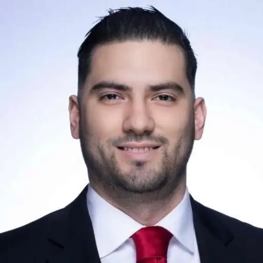 Armando Flores