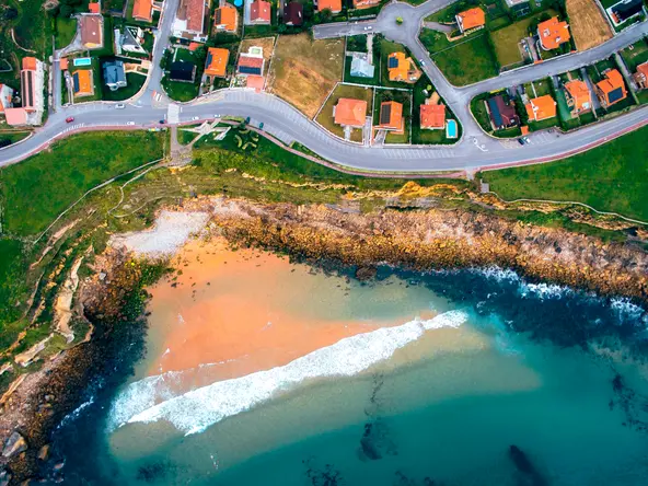 aerial-regional_beach_suburban_summer