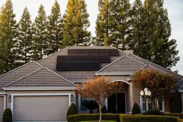 how solar power works on a home sunrun 