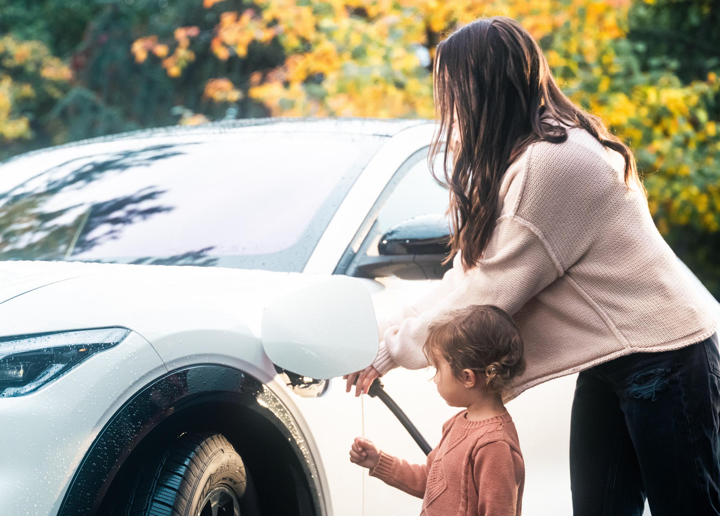 How much does it cost to install a car charger deals at home