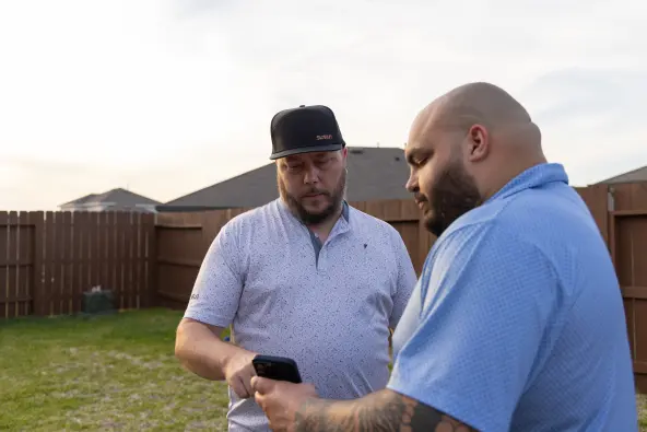 sunrun rep helping Texas customer switch REP