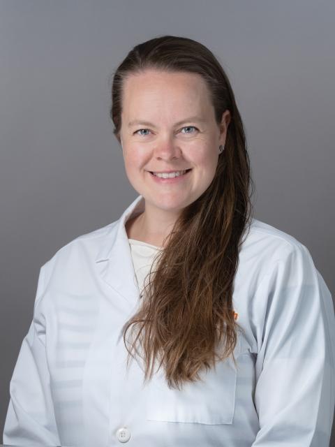 Inga H Melvinsdottir McInnis, MD