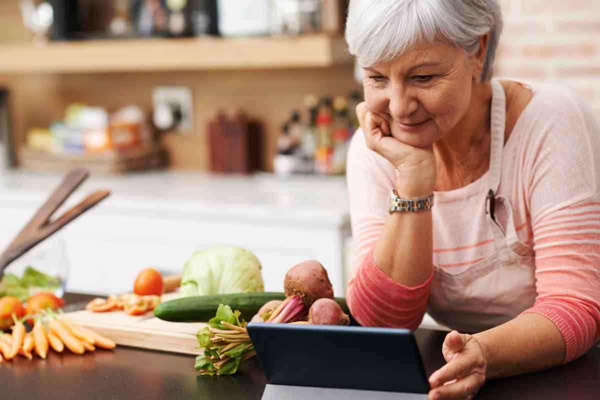 Meal delivery services have benefits beyond just COVID safety, especially if you're trying to stick to a particular diet.