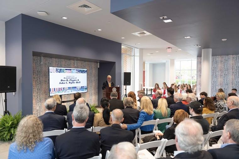 UVA Board of Visitors Rector Robert D. Hardie speaks at the opening of the new nursing-education facility. (Photo by Mark Robertson-Baker)