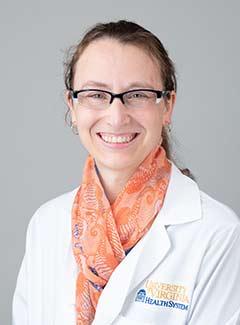 Elizabeth L Courville, MD