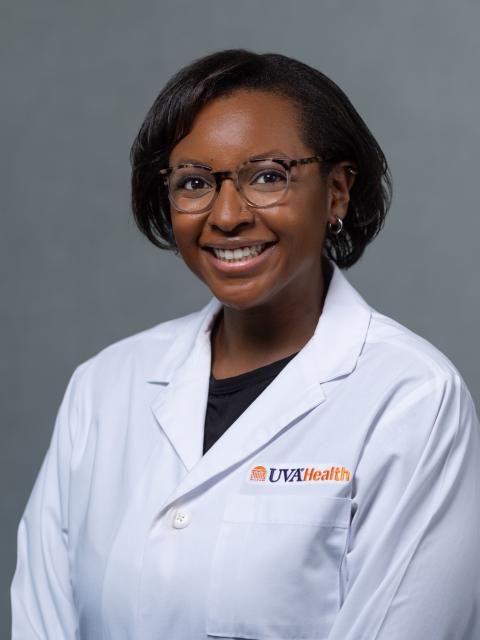 Darnisha S Pitts, FNP