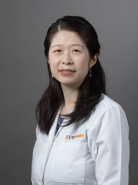 Stephanie W Zuo, MD
