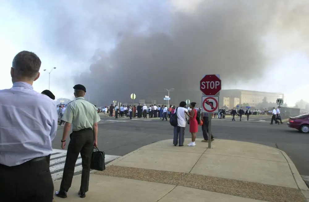 John Corley stands with evacuees from the Pentagon on 9-11