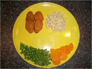 Get your kids to eat good food with colorful arrangements.